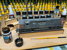 Load image into Gallery viewer, The Weathering Station - For 36mm for Polly Scale, 10ml Tamiya and similar bottles